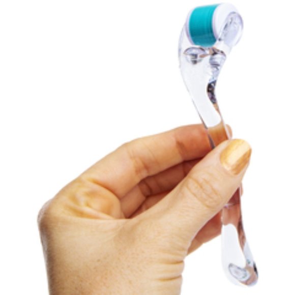 MIcroneedle Facial Roller w/540 .25mm needles Minimize Wrinkles Scars Fine Lines - Picture 1 of 14